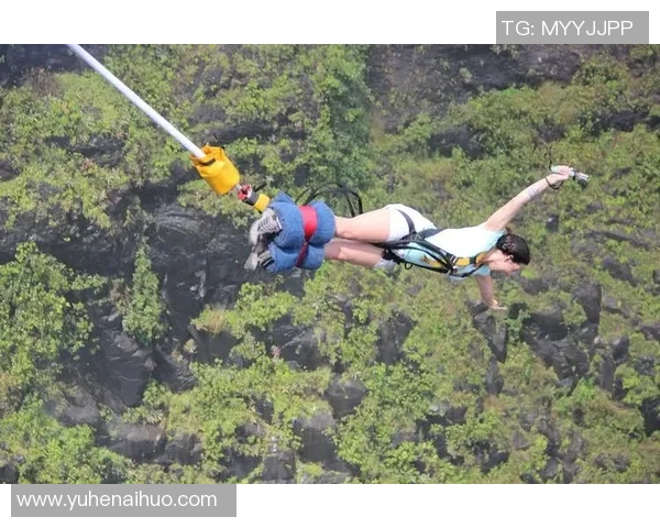 从基础到巅峰：全面提升攀岩力量的实用指南与训练方法